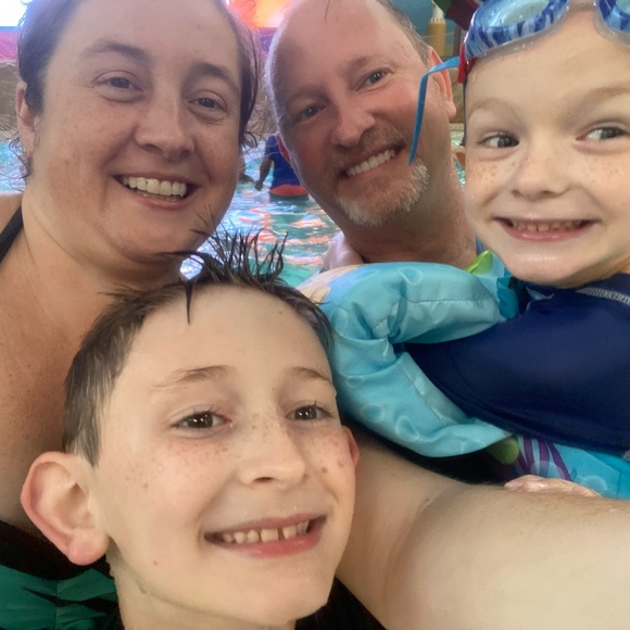 Meet your Posher, Melissa - Picture 5 of 7